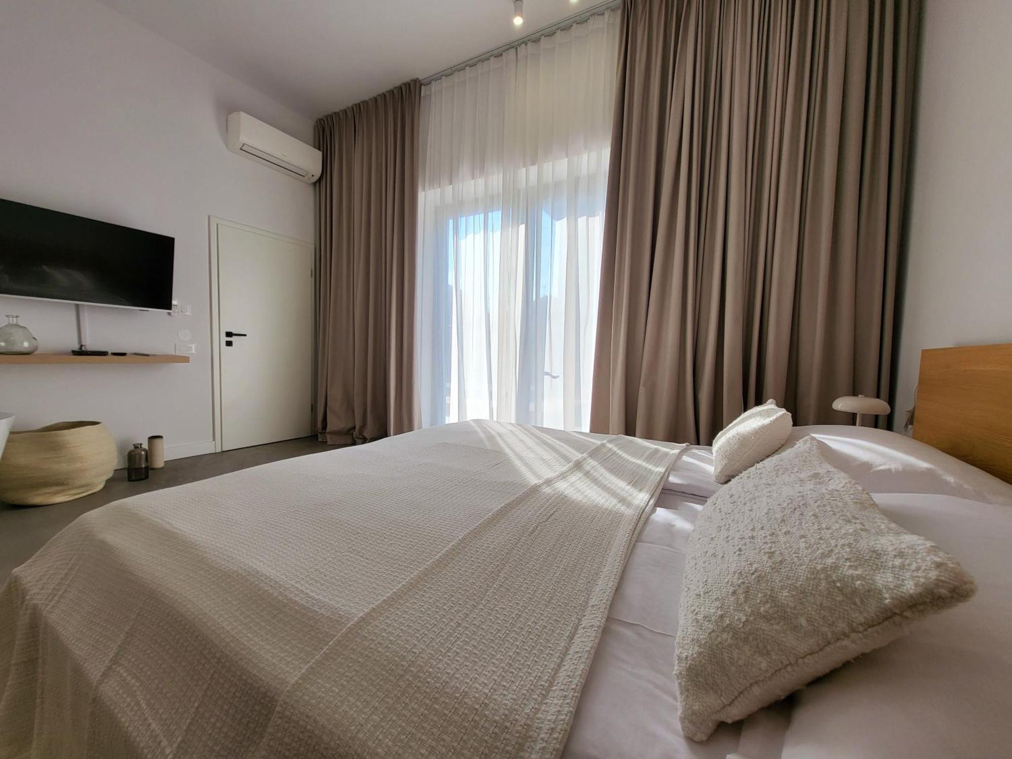 Firefly Luxury Apartment With Private Whirlpool ซาดาร์ ภายนอก รูปภาพ